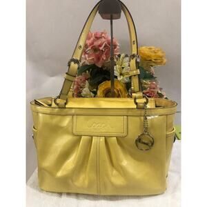 COACH F13761 Patent Leather Pleated Gallery Tote Handbag Purse (180